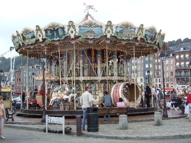 Honfleur Carrosel.JPG